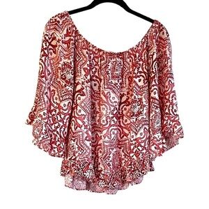 RENEE C. COOL & FLOWY, RED & WHITE, PEASANT TOP. FLATTERING BOHO LOOK. SIZE M